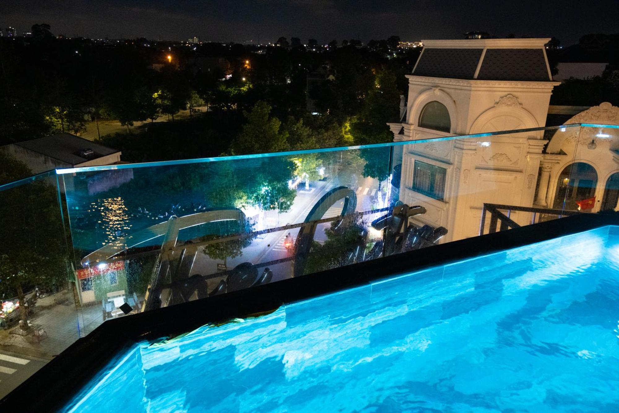 The City Boutique Hotel Bien Hoa Exteriör bild